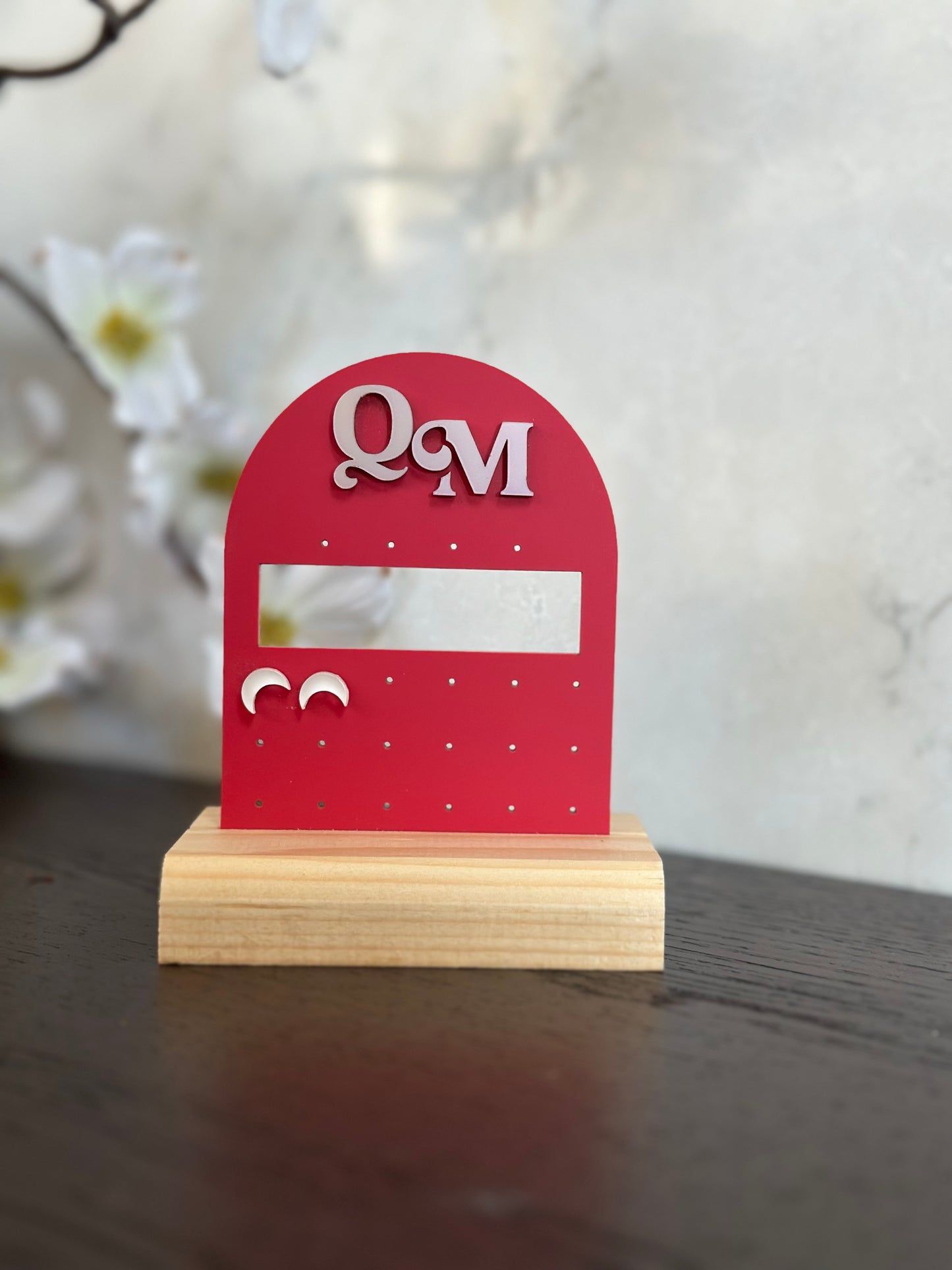 Personalized Mini Acrylic Earring Stand with Wooden Base - Perfect Gift!